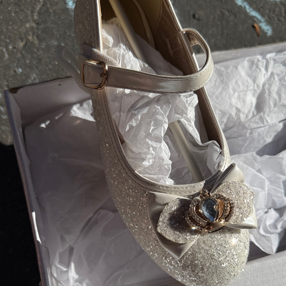 Sparkling White Mary Jane Heels with Bow Accent
